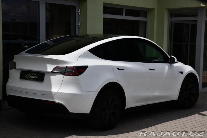 Tesla Model Y LONG RANGE DUAL MOTOR AWD 2024