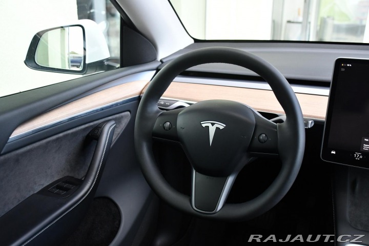 Tesla Model Y LONG RANGE DUAL MOTOR AWD 2024