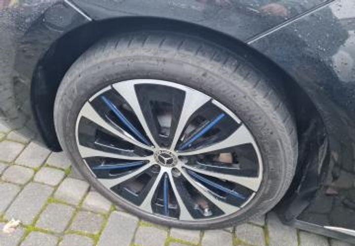 Mercedes-Benz EQE 350 4MATIC 4L-ZÁRUKA 2023