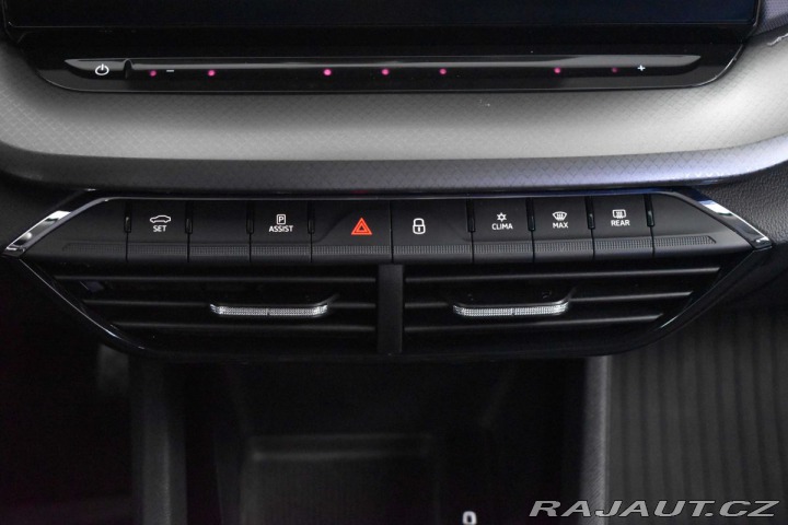 Škoda Octavia TDI 110kW AMBITION*2xPNEU 2022
