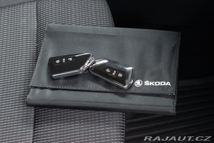 Škoda Octavia TDI 110kW AMBITION*2xPNEU 2022