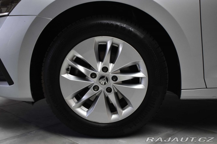 Škoda Octavia TDI 110kW AMBITION*2xPNEU 2022