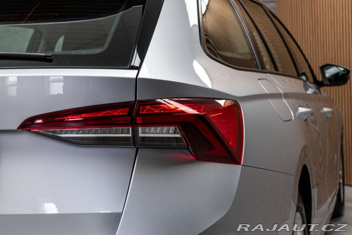 Škoda Octavia TDI 110kW AMBITION*2xPNEU 2022