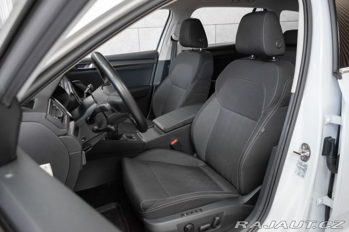 Škoda Superb 2.0 TDI STYLE*TAŽNÉ*DPH*Č 2022