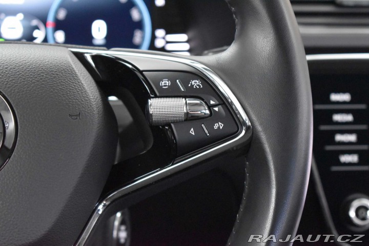 Škoda Superb 2.0 TDI STYLE*TAŽNÉ*DPH*Č 2022