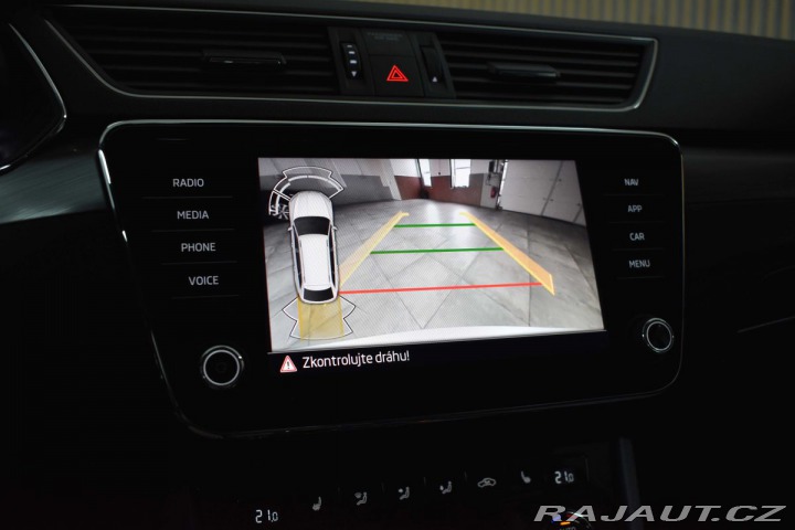 Škoda Superb 2.0 TDI STYLE*TAŽNÉ*DPH*Č 2022