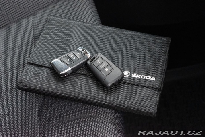 Škoda Superb 2.0 TDI STYLE*TAŽNÉ*DPH*Č 2022