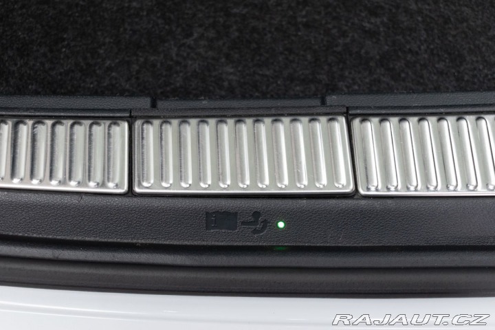 Škoda Superb 2.0 TDI STYLE*TAŽNÉ*DPH*Č 2022
