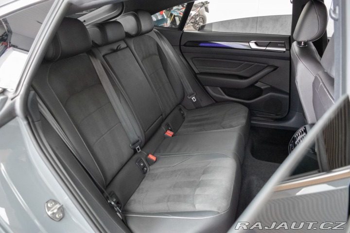 Volkswagen Arteon TDI 147kW REZERVACE 2022