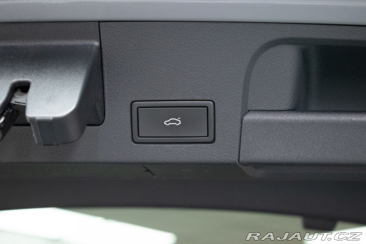 Volkswagen Arteon TDI 147kW REZERVACE 2022