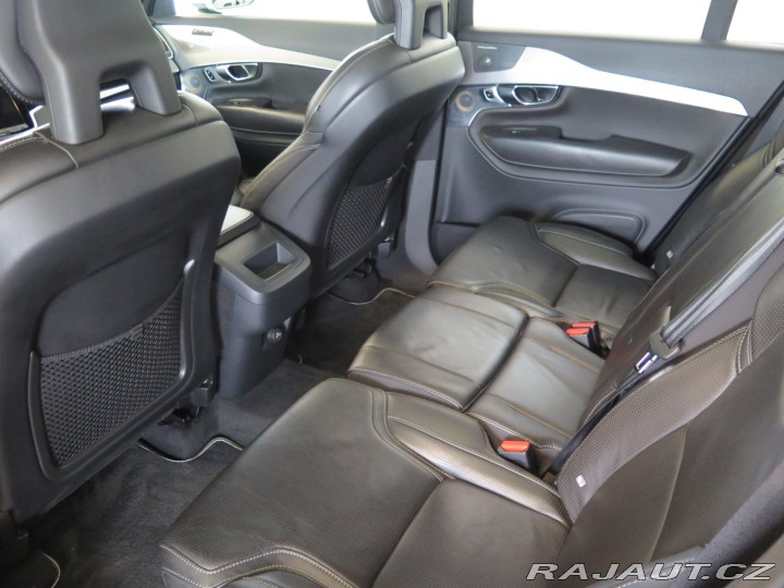 Volvo XC90 2.0D5 RDesign,AWD,PoleSta 2015