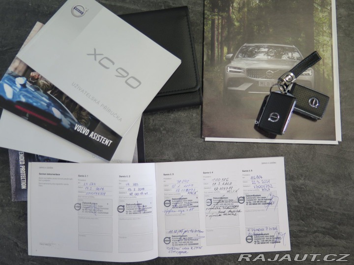 Volvo XC90 2.0D5 RDesign,AWD,PoleSta 2015