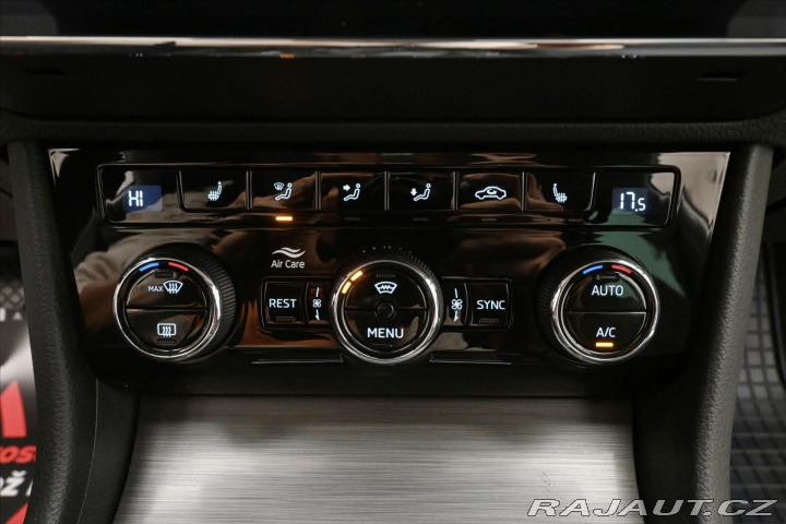 Škoda Superb 2,0 TDI 110 kW Style Záru 2023