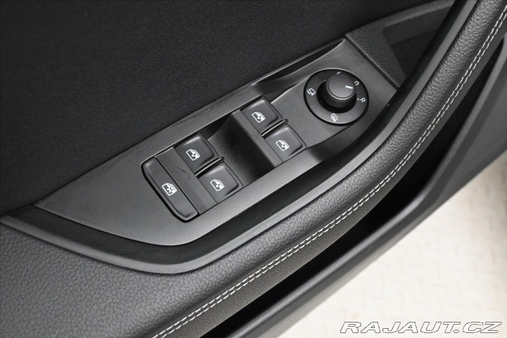 Škoda Superb 2,0 TDI 110 kW Style Záru 2023