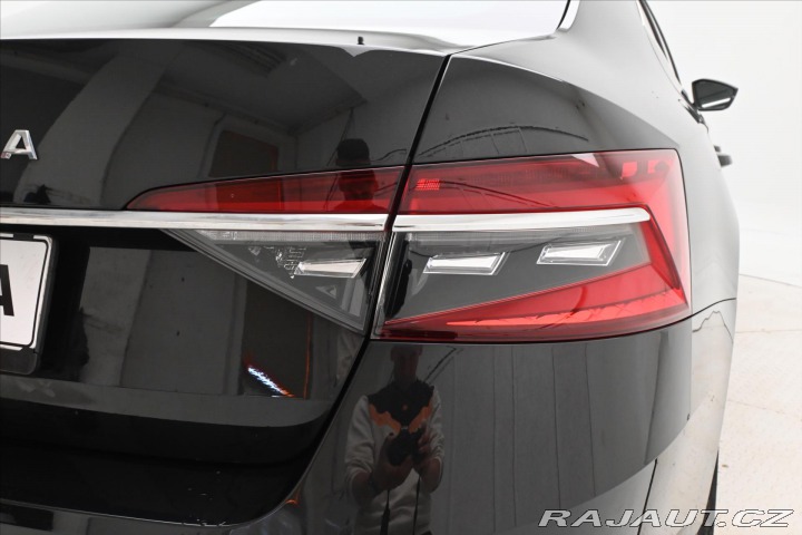 Škoda Superb 2,0 TDI 110 kW Style Záru 2023