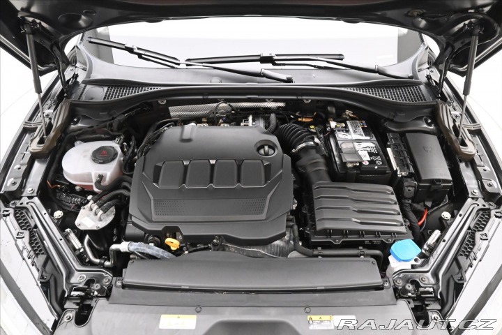 Škoda Superb 2,0 TDI 110 kW Style Záru 2023