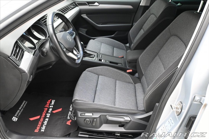 Volkswagen Passat 2,0 TDI 110kW DSG Busines 2023