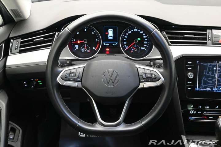 Volkswagen Passat 2,0 TDI 110kW DSG Busines 2023