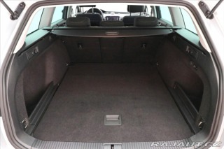 Volkswagen Passat 2,0 TDI 110kW DSG Busines 2023