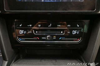 Volkswagen Passat 2,0 TDI 110kW DSG Busines 2023