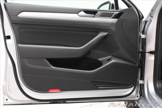 Volkswagen Passat 2,0 TDI 110kW DSG Busines 2023
