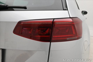 Volkswagen Passat 2,0 TDI 110kW DSG Busines 2023