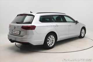 Volkswagen Passat 2,0 TDI 110kW DSG Busines 2023