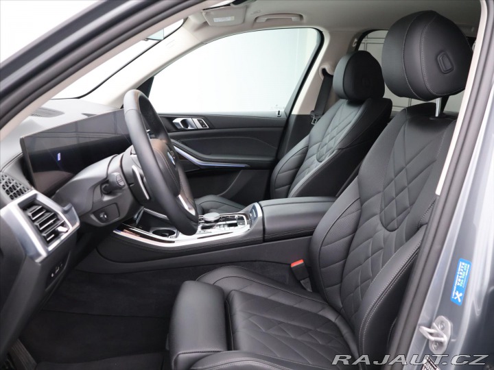 BMW X5 3,0 50e xDrive 230kW CZ D 2024