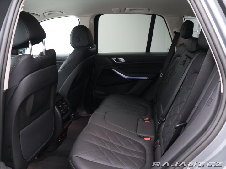 BMW X5 3,0 50e xDrive 230kW CZ D 2024