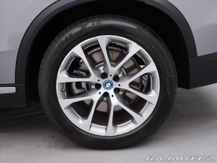 BMW X5 3,0 50e xDrive 230kW CZ D 2024