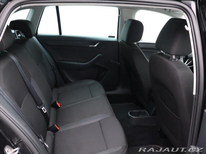 Škoda Rapid 1,6 TDI 66kW Ambition CZ 2014