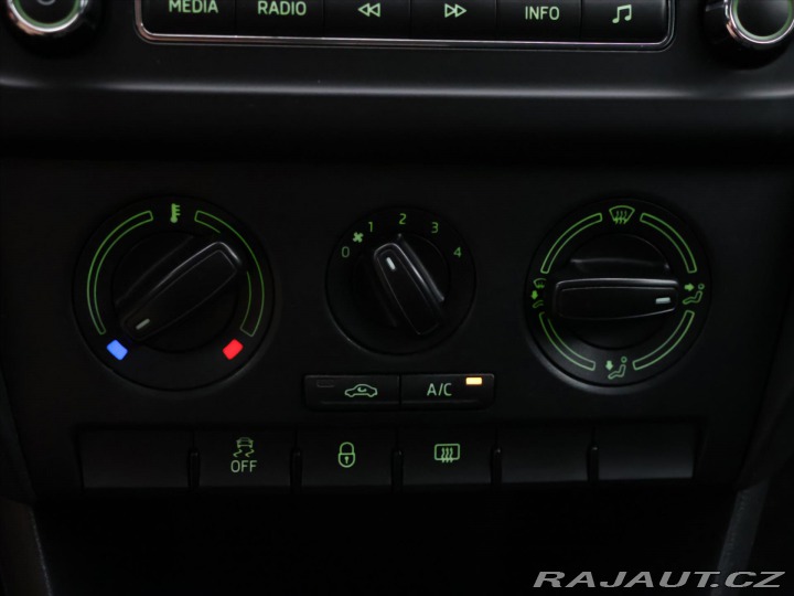 Škoda Rapid 1,6 TDI 66kW Ambition CZ 2014