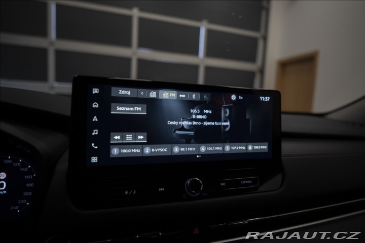 Mitsubishi Outlander 2,4 PHEV INVITE 1728 KM 2 2025