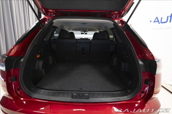 Mitsubishi Outlander 2,4 PHEV INVITE 1728 KM 2 2025