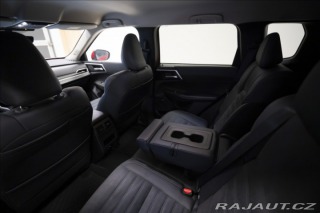 Mitsubishi Outlander 2,4 PHEV INVITE 1728 KM 2 2025