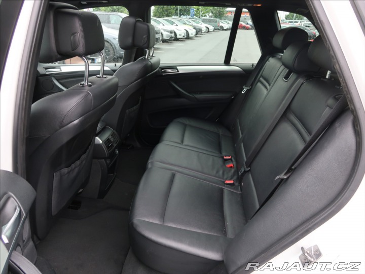BMW X5 3,0 xDrive 30d M-paket 2010