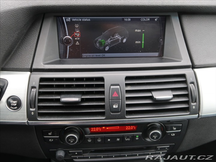 BMW X5 3,0 xDrive 30d M-paket 2010