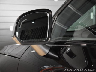 Volvo XC40 2,0 B4  Plus Black Editio 2026