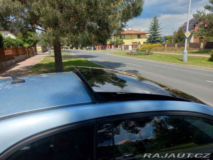 Fiat 500e 83 kw r.v. 2014, modrá me 2014