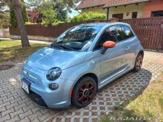 Fiat 500e 83 kw r.v. 2014, modrá me 2014