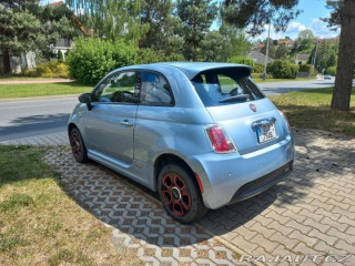 Fiat 500e 83 kw r.v. 2014, modrá me 2014