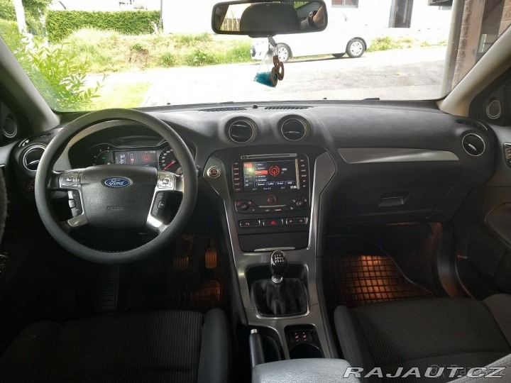 Ford Mondeo 2,2 TDCi, 147 kw 2011