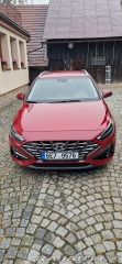 Hyundai i30 1,5 1800