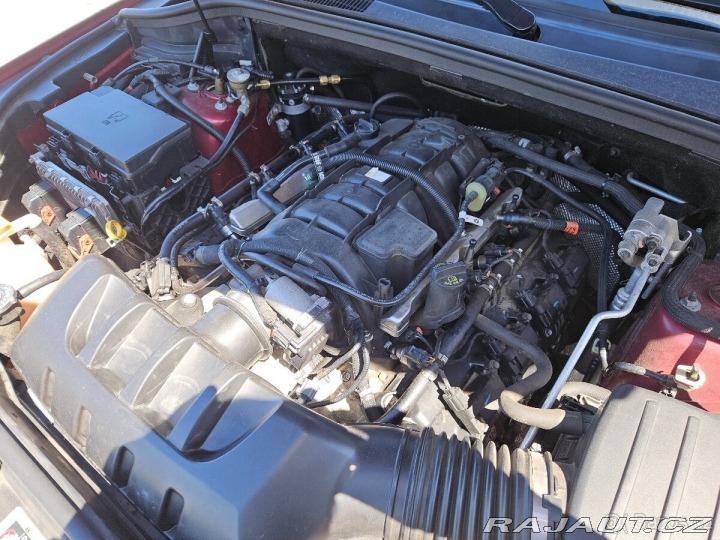 Jeep Grand Cherokee 5,7 HEMI LPG se zárukou 2015