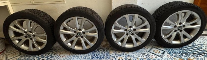 Škoda Superb 2,0 TDI 2010