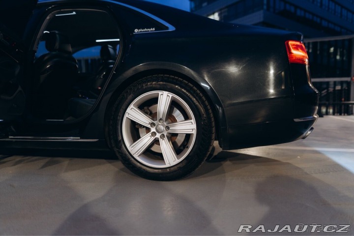 Audi A8 TDI Quattro, 2010, TOP st 2010
