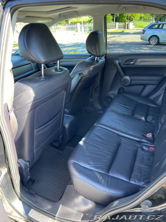 Honda CR-V 2,0 i-VTEC Executive 4× 2011