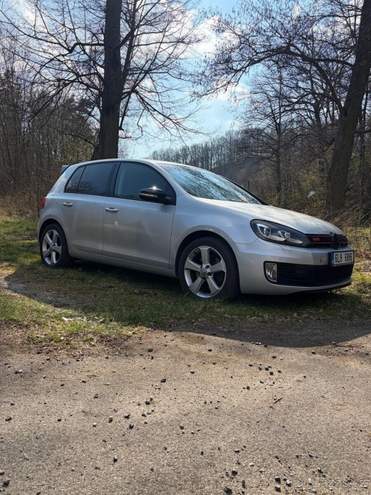 Volkswagen Golf 1,4 tsi 118kw highline