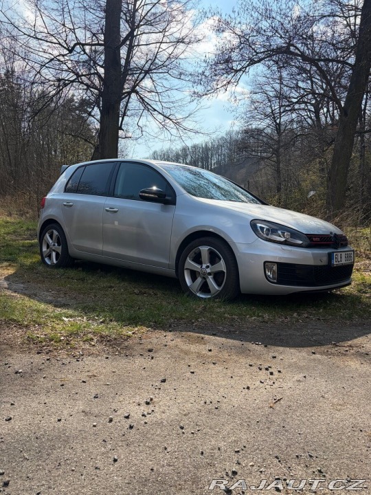 Volkswagen Golf 1,4 tsi 118kw highline 1800