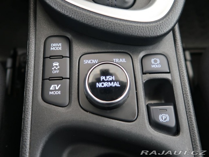 Toyota Yaris Cross 1.5Hybrid,4x4,1Maj,Comfor 2022